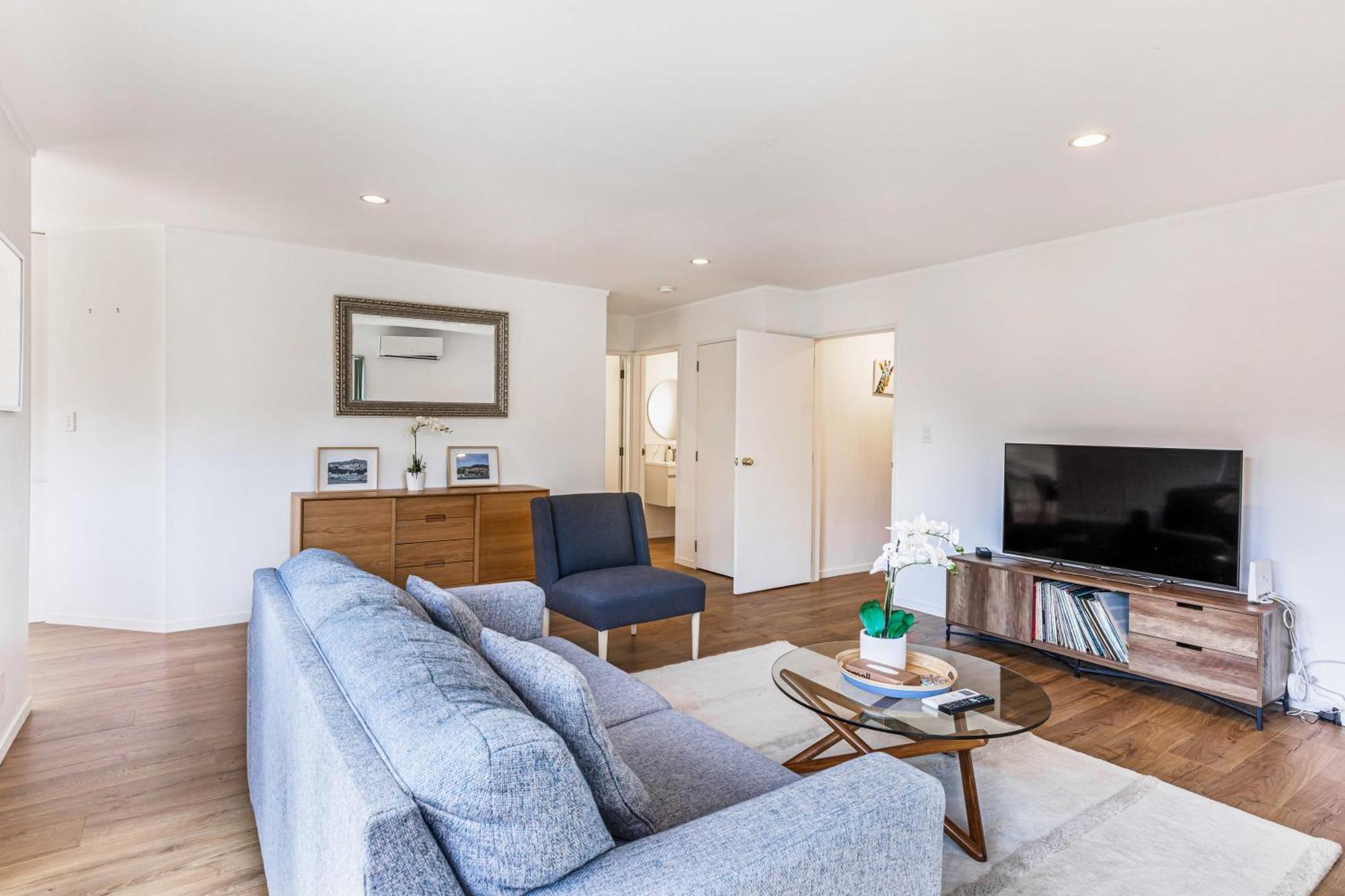 Private And Sunny 3-Bedroom Home With Parking オークランド エクステリア 写真