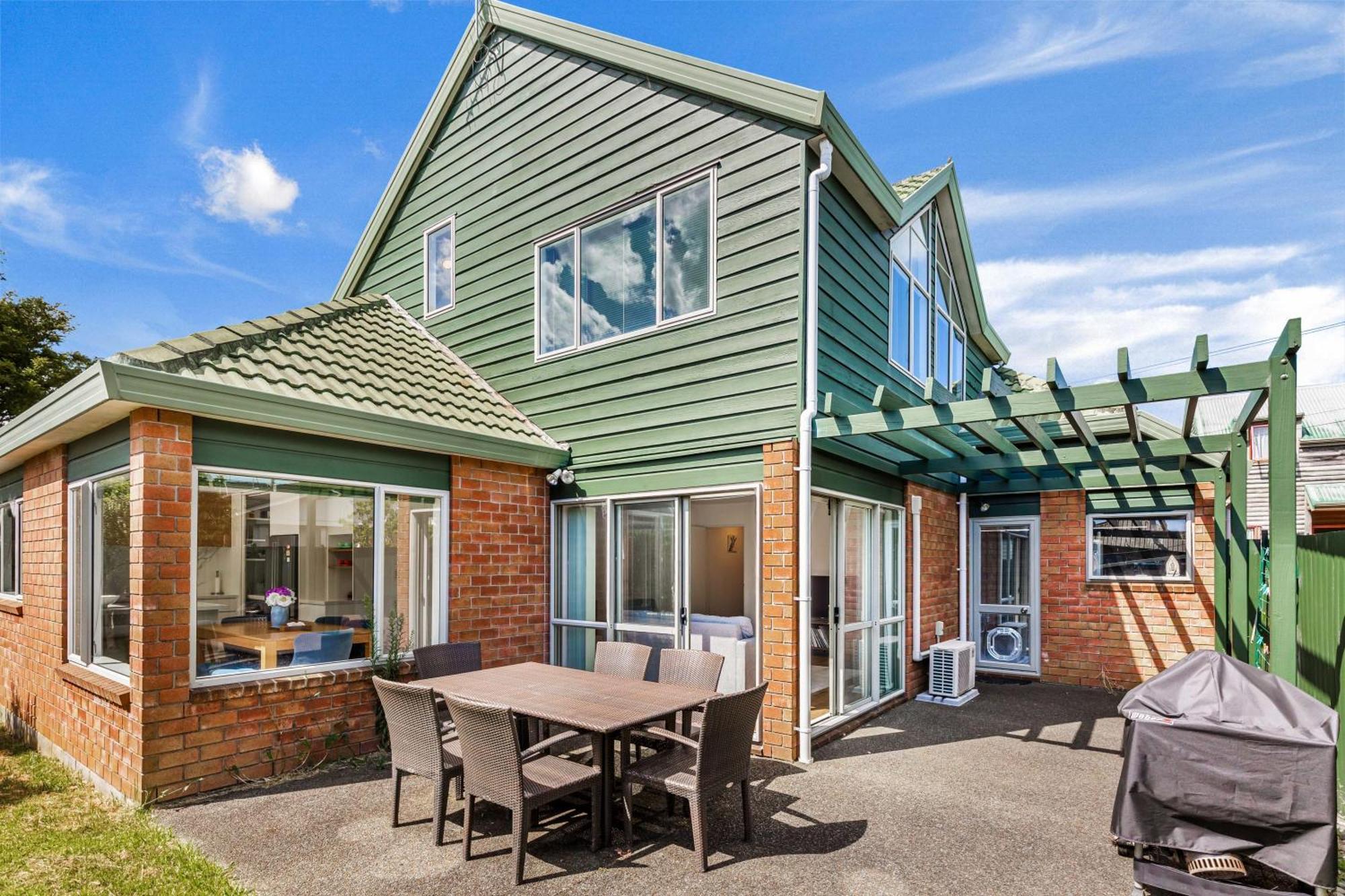 Private And Sunny 3-Bedroom Home With Parking オークランド エクステリア 写真