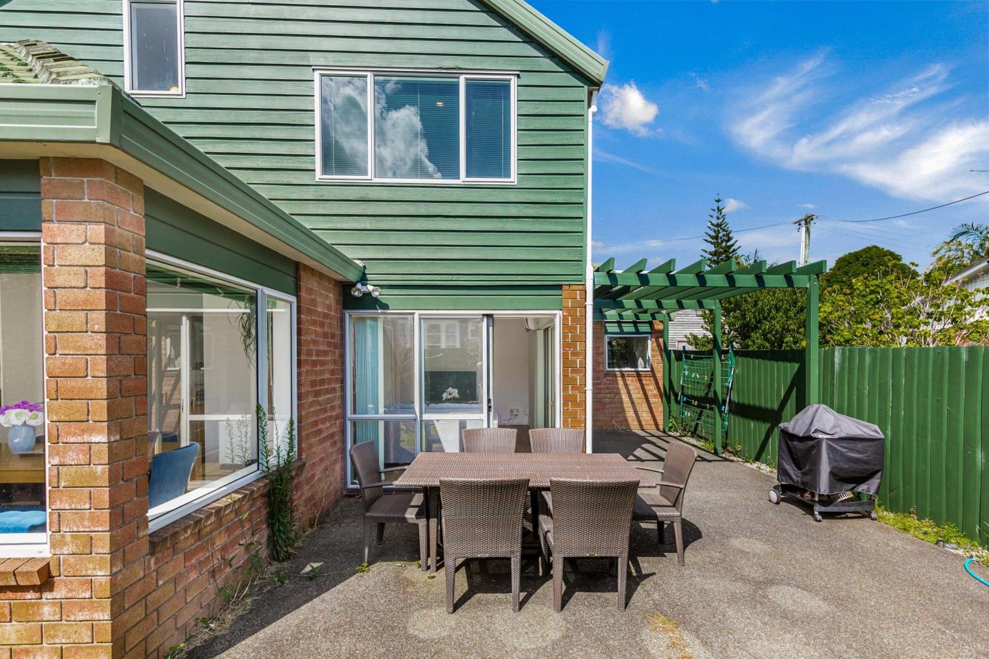 Private And Sunny 3-Bedroom Home With Parking オークランド エクステリア 写真