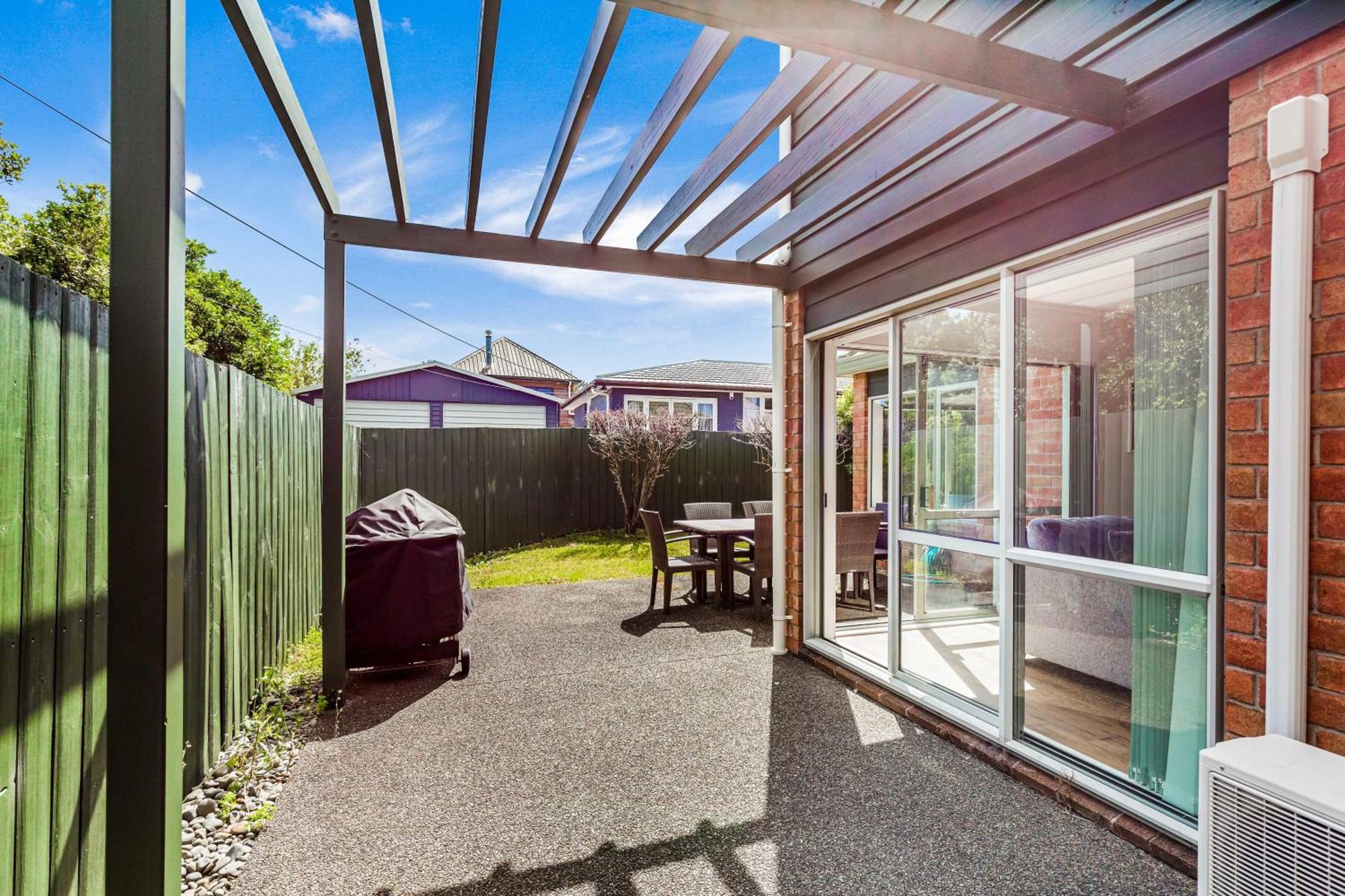 Private And Sunny 3-Bedroom Home With Parking オークランド エクステリア 写真