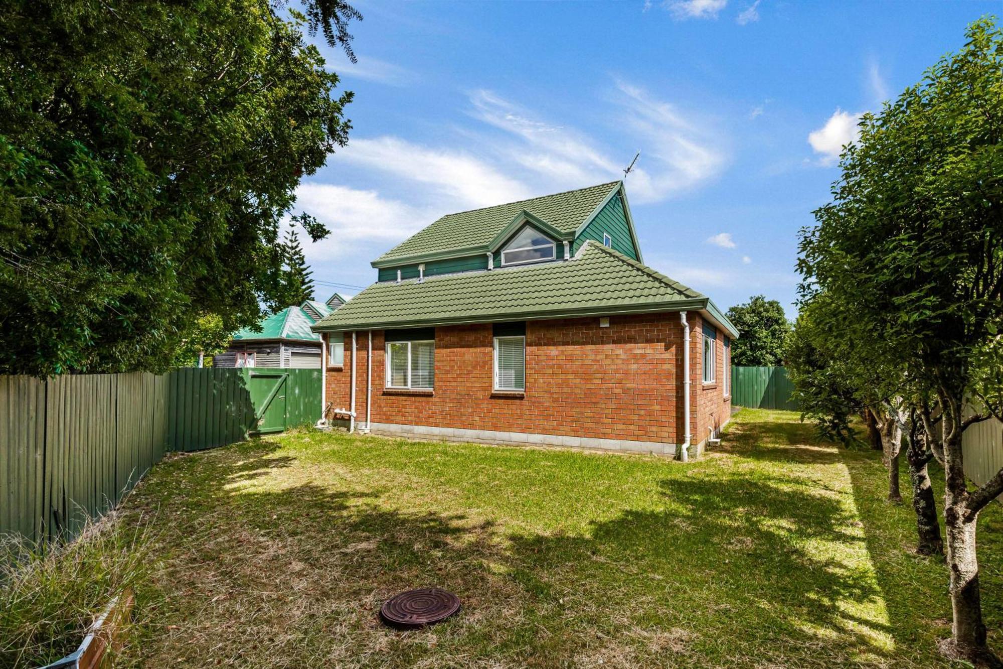 Private And Sunny 3-Bedroom Home With Parking オークランド エクステリア 写真